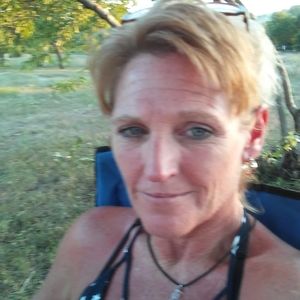 Meet your Posher, Deana